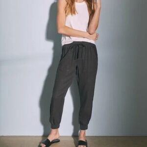 Splendid Lakeside Joggers